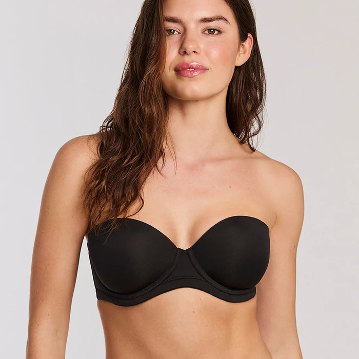 Wacoal Red Carpet strapless underwire bra, worn